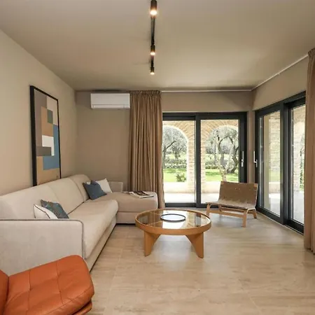 2 Bedroom Gorgeous In Appartement Preko