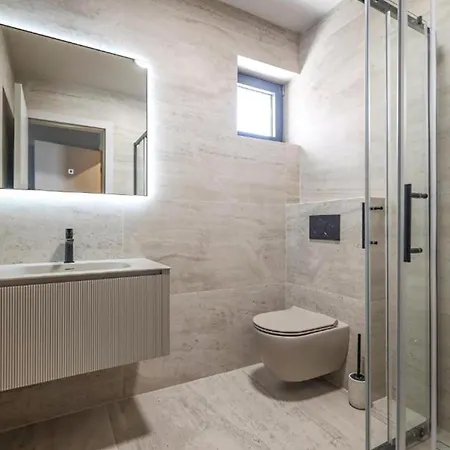 Appartement 2 Bedroom Gorgeous In *