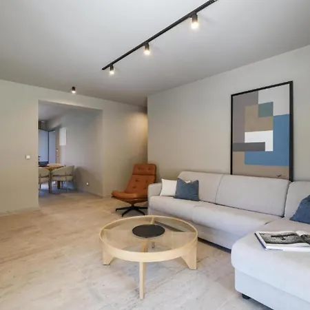 2 Bedroom Gorgeous In * Preko